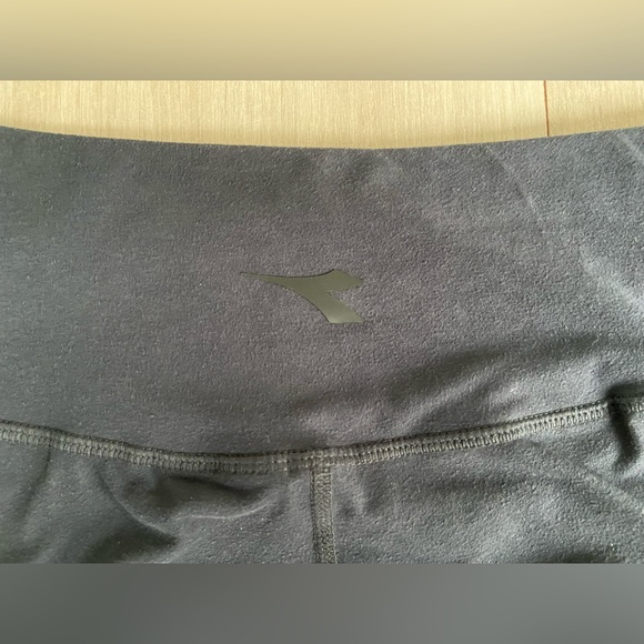 Diadora - Size S - Navy blue leggings with pattern - Picture 5 of 8